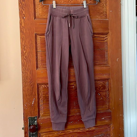 lululemon athletica Pants - Lululemon 🌞 Mauve Joggers